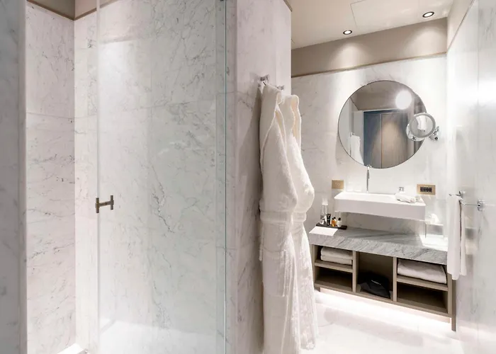 Ξενοδοχείο Radisson Collection Hotel, Antica