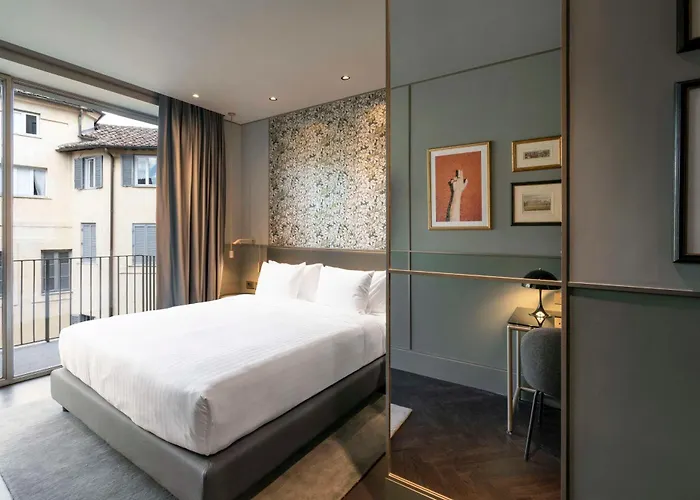 Radisson Collection Hotel, Antica Hotel Rome