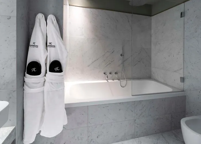 Radisson Collection Hotel, Antica Отель 5*
