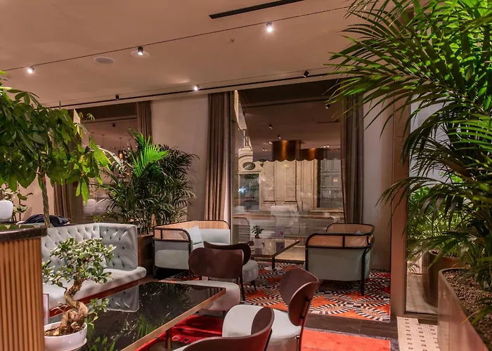 Radisson Collection Hotel, Antica Hotel Rome