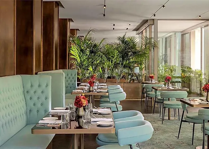 Radisson Collection Hotel, Antica Hotel
